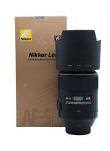 Nikon nikkor 105 f2.8 VR