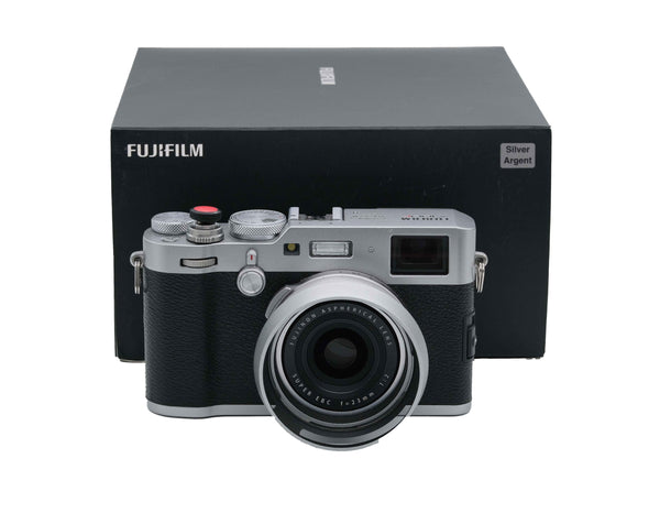 Fujifilm X100F silver + lente wide 28 mm Usati