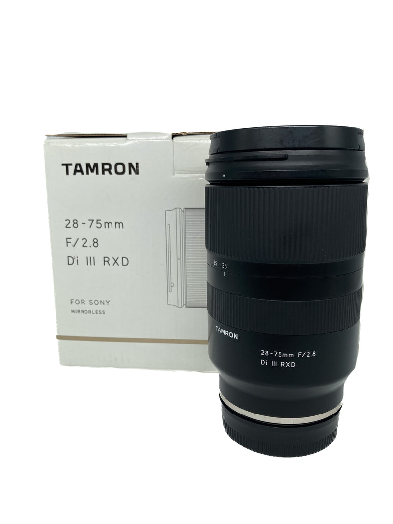 Tamron 28-75 mm f2.8  Attacco Sony