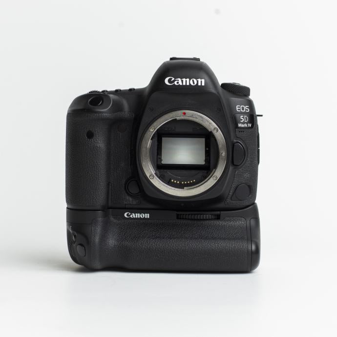 Canon 5D IV Usata